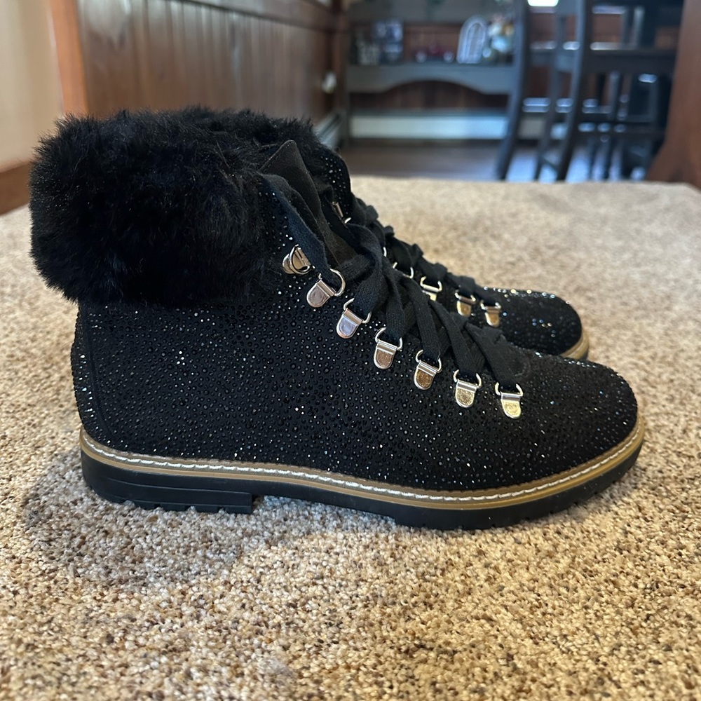 Women’s jeweled winter boots